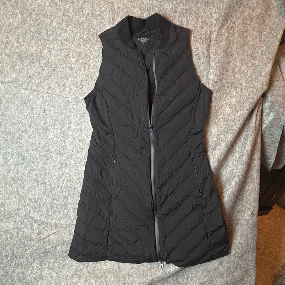 Athleta Downtown Puffer Vest Women M Black Goose Down Quilted Long Vest